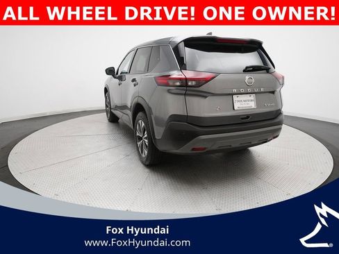Used 2021 Nissan Rogue SV image 33
