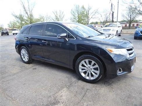 Used 2013 Toyota Venza XLE image 5