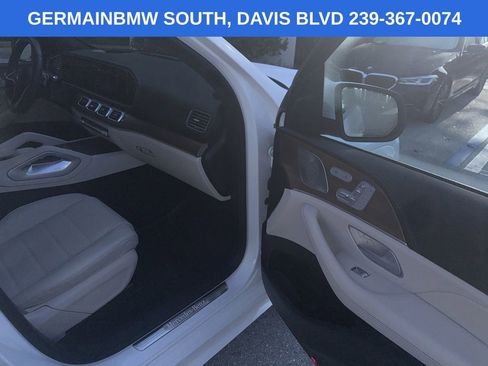 Used 2024 Mercedes-Benz GLE 350 4MATIC image 23