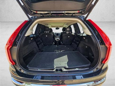 Used 2021 Volvo XC90 T6 Inscription image 14