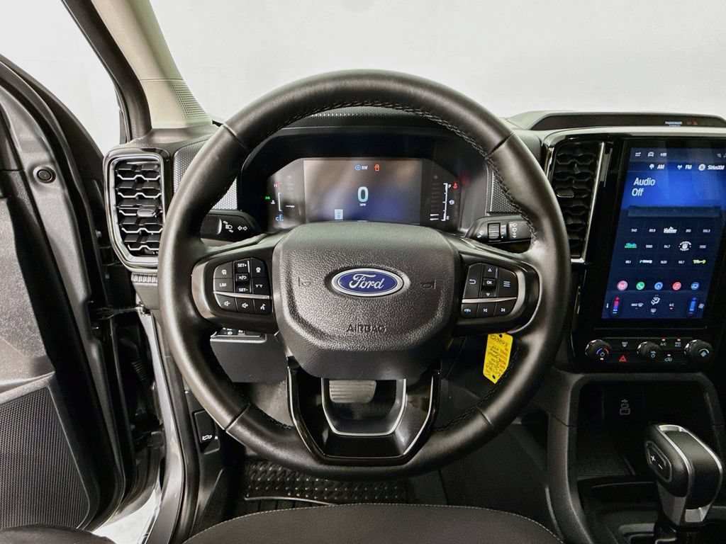Used 2025 Ford Ranger XLT AWD/4WD image 13