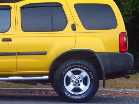 Used 2004 Nissan Xterra XE image 26