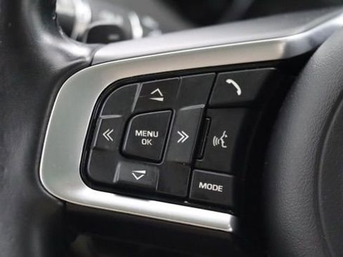 Used 2019 Jaguar F-PACE Prestige AWD/4WD image 22