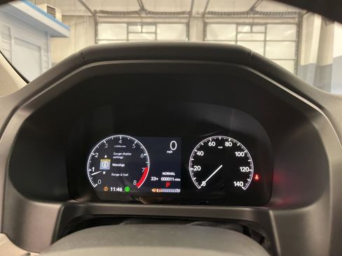 Used 2025 Honda Odyssey EX-L image 16