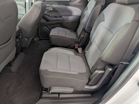 Certified 2020 Chevrolet Traverse LT FWD image 28
