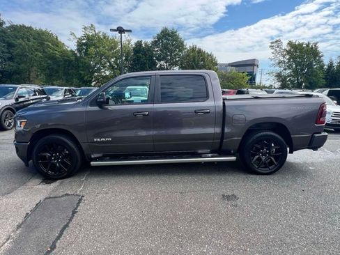 Used 2023 RAM 1500 Laramie AWD/4WD image 9