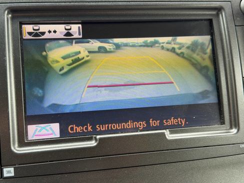 Used 2012 Toyota Sienna Limited w/ Premium Pkg FWD image 21