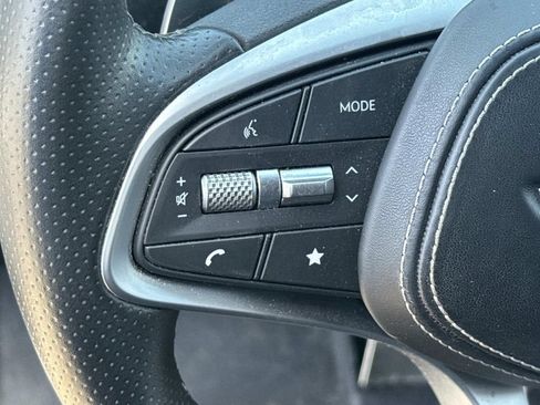 Used 2023 Genesis GV70 2.5T w/ Sport Prestige Package AWD/4WD image 29