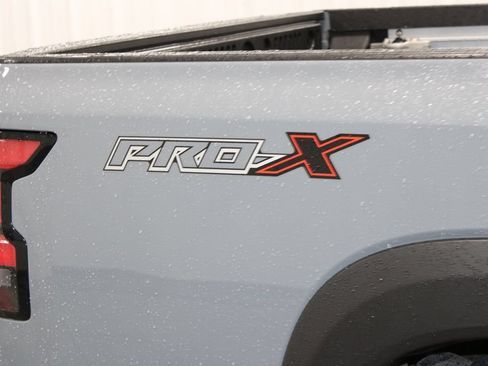Used 2023 Nissan Frontier Pro-X w/ Pro-X Premium Package RWD image 12