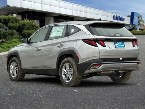New 2026 Hyundai Tucson SE image 6
