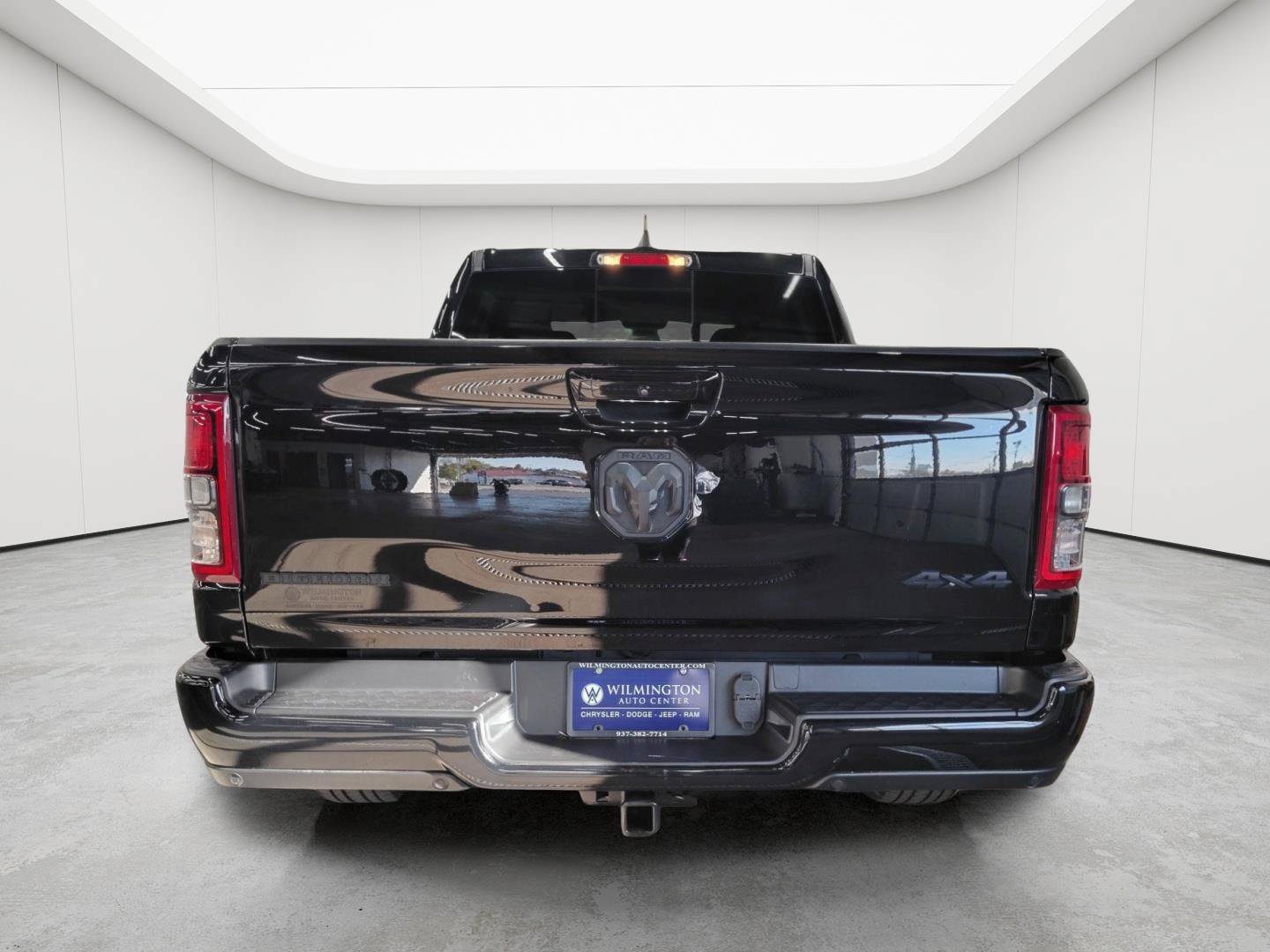 Used 2023 RAM 1500 Big Horn AWD/4WD image 32