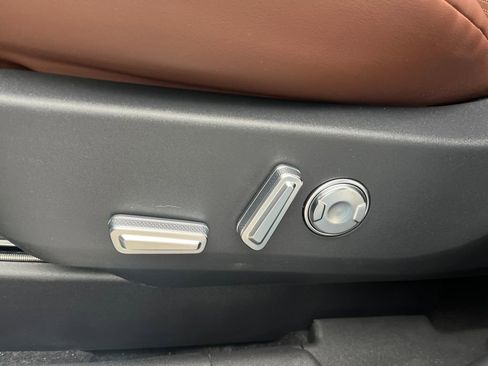 New 2026 Lincoln Nautilus Reserve image 29