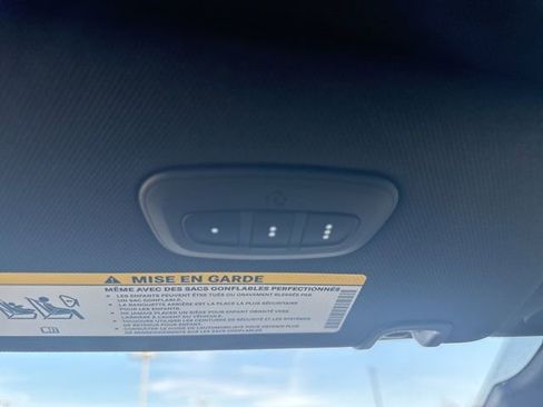 New 2026 Chrysler Pacifica Select FWD image 28