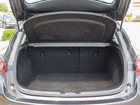 Used 2017 MAZDA MAZDA3 Touring FWD image 24