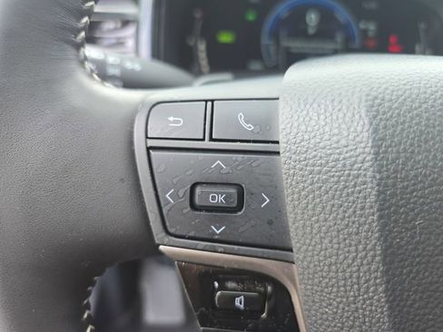 Certified 2025 Toyota Camry SE image 16