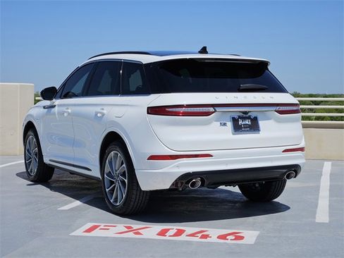 New 2025 Lincoln Corsair Grand Touring w/ Equipment Group 301A image 5