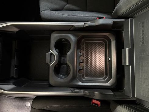 Used 2019 RAM 1500 Big Horn image 14