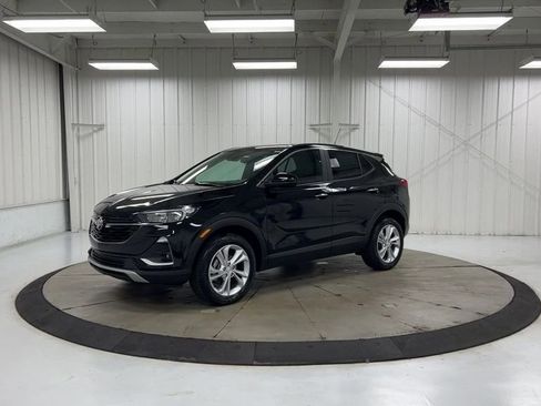 Used 2023 Buick Encore GX Preferred w/ Cold Weather Comfort Package AWD/4WD image 4