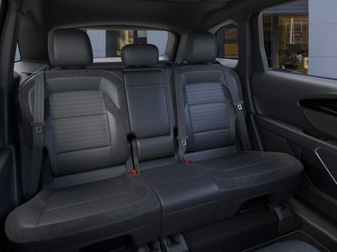 New 2025 Lincoln Nautilus Reserve w/ Jet Appearance Package image 12