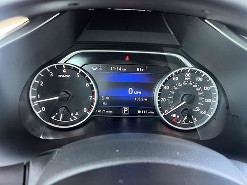 Certified 2024 Nissan Murano SV w/ SV Midnight Edition Package FWD image 23