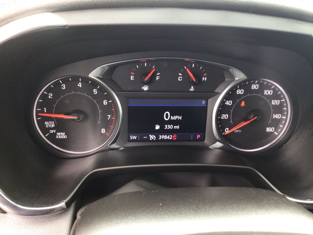 Used 2025 Chevrolet Blazer LT AWD/4WD image 16