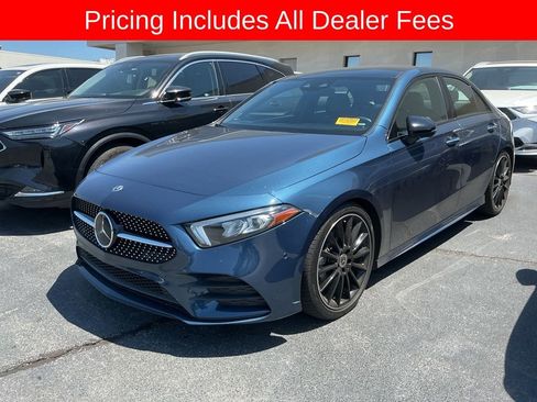 Used 2021 Mercedes-Benz A 220 4MATIC image 1