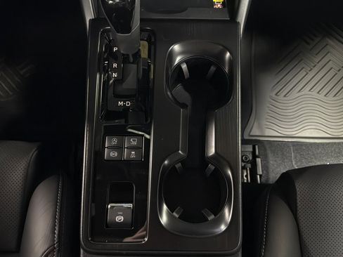 New 2026 Subaru Outback Touring XT image 32