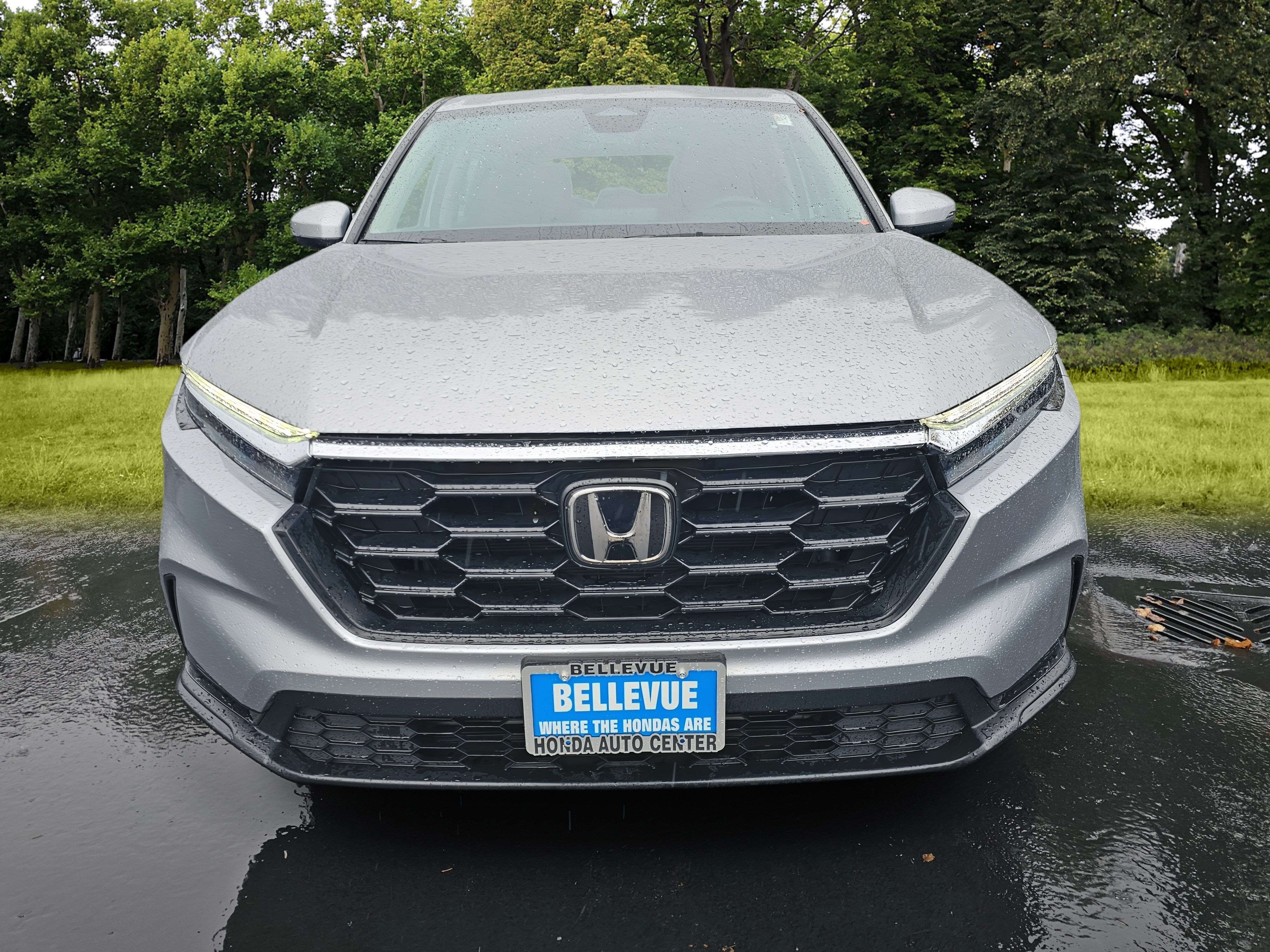 Used 2024 Honda CR-V LX image 2