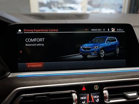 Used 2022 BMW X5 xDrive40i w/ Premium Package image 39