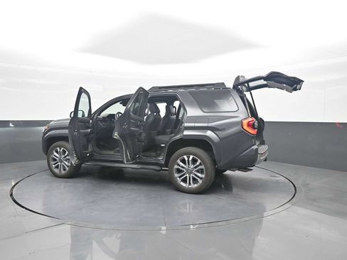 Used 2025 Toyota 4Runner Limited AWD/4WD image 49