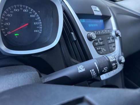 Used 2013 Chevrolet Equinox LS image 29