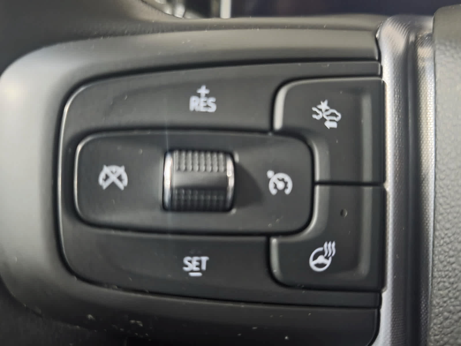 Used 2025 GMC Sierra 1500 SLT AWD/4WD image 23
