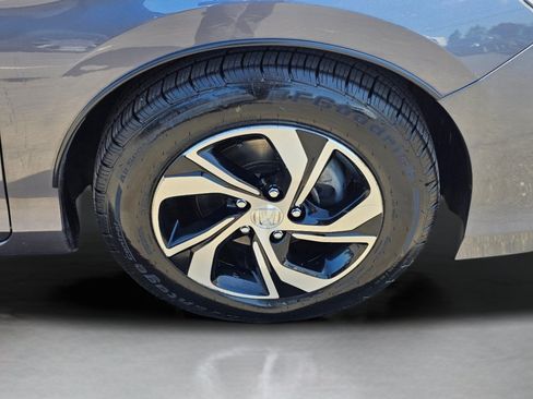 Used 2016 Honda Accord LX image 27
