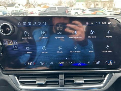 New 2026 Chevrolet Equinox EV LT w/ Comfort Package AWD/4WD image 30