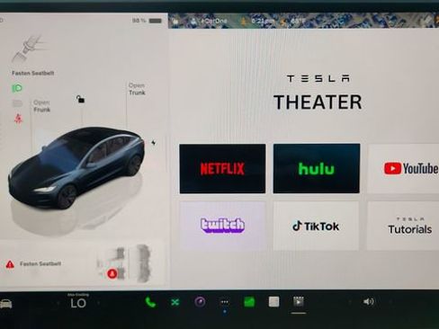 Used 2025 Tesla Model 3 Long Range image 45