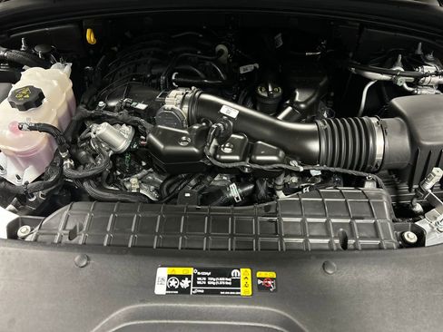 Used 2025 Jeep Grand Cherokee Altitude image 26