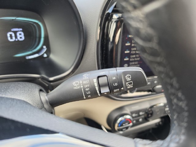 Certified 2024 Kia Soul EX FWD image 21