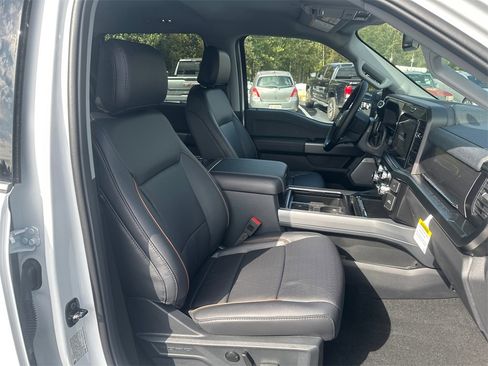 New 2026 Ford F250 Lariat w/ Lariat Premium Package image 13