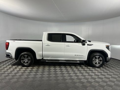 Used 2023 GMC Sierra 1500 SLE image 5