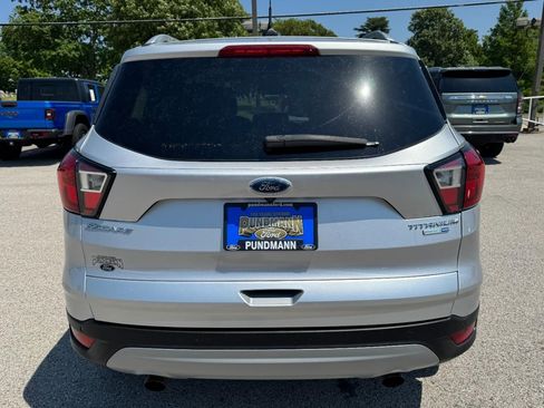 Used 2019 Ford Escape Titanium AWD/4WD image 4