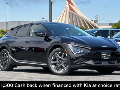 New 2025 Kia EV6 Light image 2