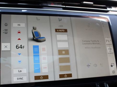 New 2025 Land Rover Range Rover Sport Dynamic SE image 16