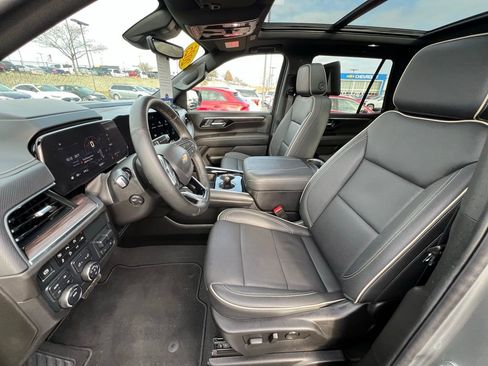Used 2025 Chevrolet Tahoe Premier image 18