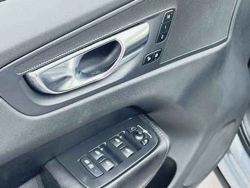 Used 2023 Volvo XC60 B5 Plus w/ Climate Package image 15