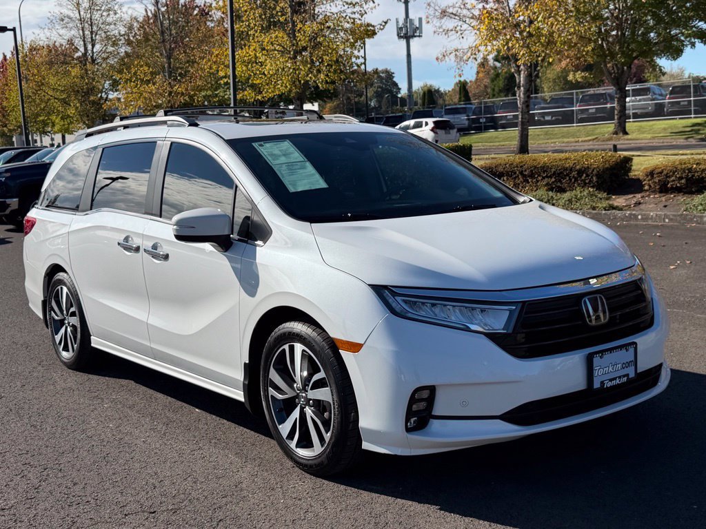 Used 2021 Honda Odyssey Touring image 2