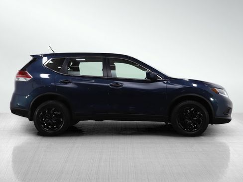 Used 2016 Nissan Rogue S image 6
