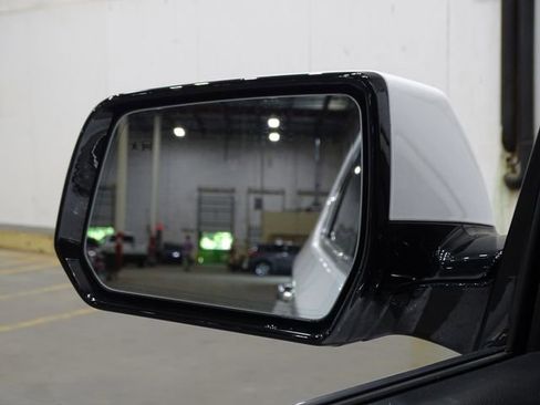 Used 2020 Chevrolet Traverse Premier image 52