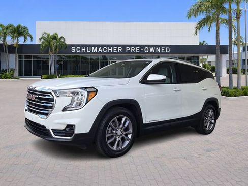 Certified 2023 GMC Terrain SLT w/ Tech Package image 3