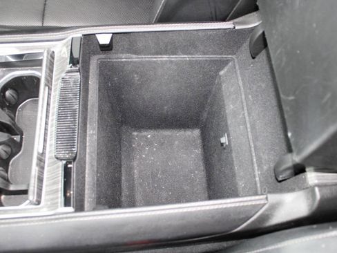 Used 2022 Jeep Wagoneer Series III w/ Premium Group I image 35