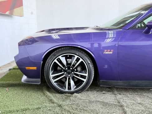 Used 2013 Dodge Challenger SRT8 Core image 13